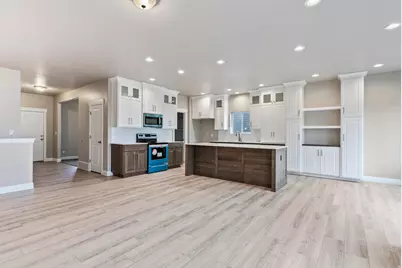 1942 W Foxwood Rd #SH384, Santaquin, UT 84655 - Photo 5