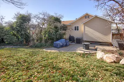 5014 S 1100 E, South Ogden, UT 84403 - Photo 27