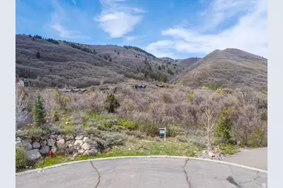 1109 N Lakeside Ct #16, Eden, UT 84310 - Photo 3