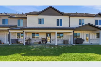 1664 W 2975 S #B, Syracuse, UT 84075 - Photo 29