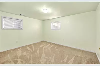 1898 S Nevada St, Salt Lake City, UT 84108 - Photo 19