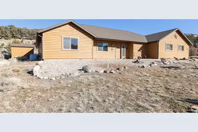 915 S Canyon Dr, Cedar City, UT 84720 - Photo 3
