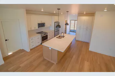 112 Shoppman #60, Page, AZ 86040 - Photo 3