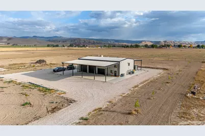 10445 W 14000 S, Axtell, UT 84621 - Photo 31