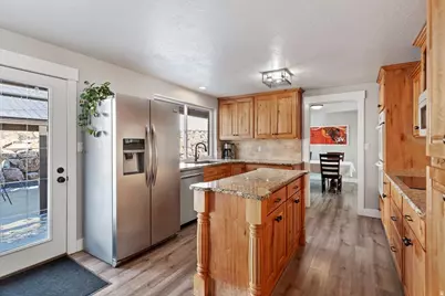 266 E 3250 N, North Ogden, UT 84414 - Photo 5