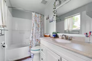 3224 W 7970 S, West Jordan, UT 84088 - Photo 17