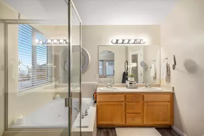 227 E 1500 N, Layton, UT 84041 - Photo 21