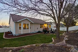 227 E 1500 N, Layton, UT 84041 - Photo 31