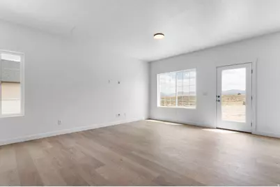 533 W Williams Ln, Grantsville, UT 84029 - Photo 9