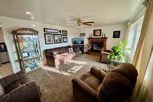 1826 W 2350 S, Syracuse, UT 84075 - Photo 3