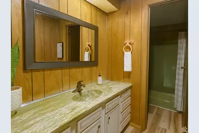 185 E Main St, Cleveland, UT 84518 - Photo 21