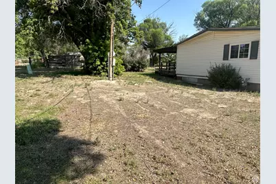 185 E Main St, Cleveland, UT 84518 - Photo 25