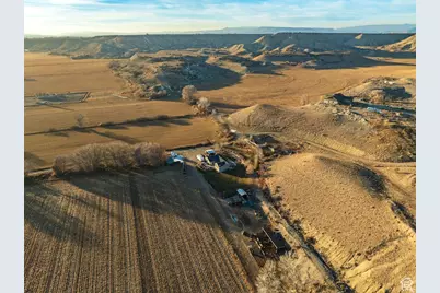 8021 S 19000 W, Duchesne, UT 84021 - Photo 7