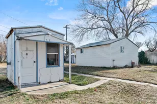 243 S 300 E, Spanish Fork, UT 84660 - Photo 23