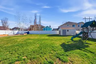 1771 W Beaumont Dr, Kaysville, UT 84037 - Photo 33