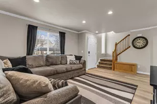 3151 W Davencourt Loop, Lehi, UT 84048 - Photo 3