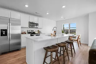 2175 S Wolverine Way, Washington, UT 84780 - Photo 9