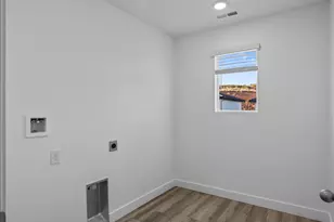 1531 S Fins Rd, Washington, UT 84780 - Photo 17