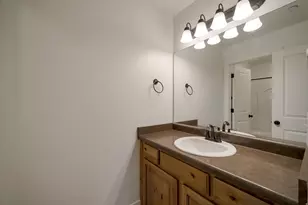 4528 W South Jordan Parkway, South Jordan, UT 84095 - Photo 11