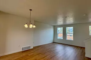 1664 N 1600 W, Layton, UT 84041 - Photo 15