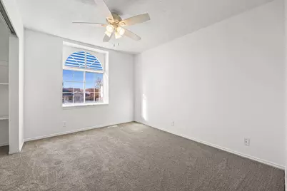 1243 S Cannon Dr E, Farmington, UT 84025 - Photo 9