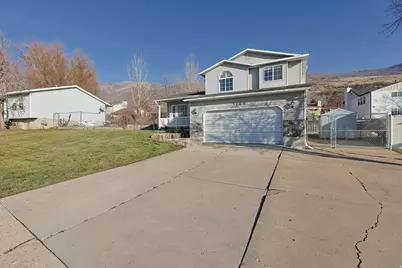 1243 S Cannon Dr E, Farmington, UT 84025 - Photo 35