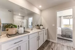 2047 E Swallow Dr, Eagle Mountain, UT 84005 - Photo 11