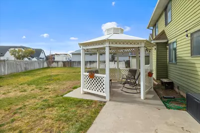 845 W 675 N, Tremonton, UT 84337 - Photo 37