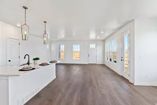 799 W Halvorsen Parkway, Saratoga Springs, UT 84045 - Photo 3