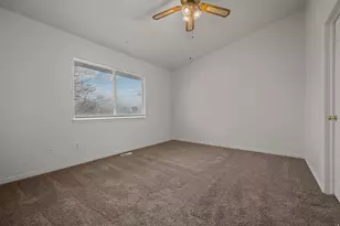 2713 S Centerbrook Dr, West Valley, UT 84119 - Photo 13