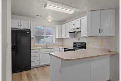 2713 S Centerbrook Dr, West Valley, UT 84119 - Photo 7