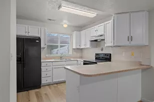 2713 S Centerbrook Dr, West Valley, UT 84119 - Photo 7