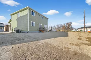 5767 S Tripp Ln W, Murray, UT 84123 - Photo 43