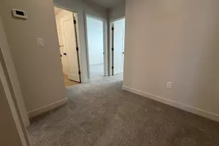 828 W Ivywell Ln, North Salt Lake, UT 84054 - Photo 13