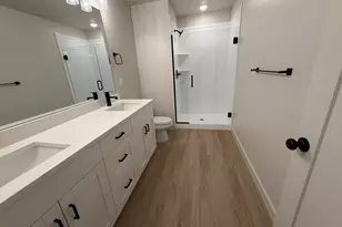 828 W Ivywell Ln, North Salt Lake, UT 84054 - Photo 17