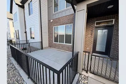 828 W Ivywell Ln #220, North Salt Lake, UT 84054 - Photo 3