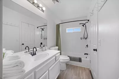 1453 W Lancelot Dr S, West Valley, UT 84119 - Photo 13