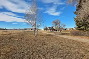 1264 S 425 E, Vernal, UT 84078 - Photo 3