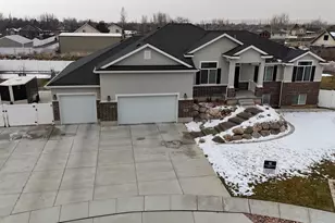 3785 N 2525 W, Farr West, UT 84404 - Photo 43