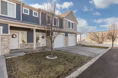 823 W 1600 S #28, Clearfield, UT 84015 - Photo 3