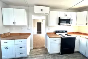 330 E 300 N, Price, UT 84501 - Photo 7