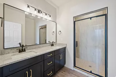 453 N 460 E, Salem, UT 84653 - Photo 17