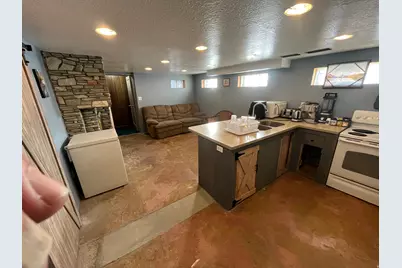 685 N 5400 W, Malad City, ID 83252 - Photo 21