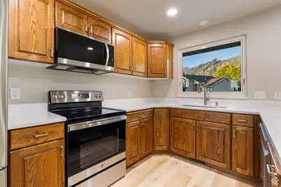 10861 N Panorama Dr, Highland, UT 84003 - Photo 5