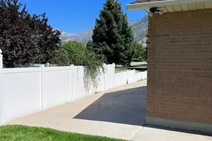 10861 N Panorama Dr, Highland, UT 84003 - Photo 23