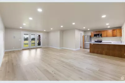 10861 N Panorama Dr, Highland, UT 84003 - Photo 3