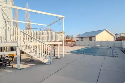 7529 S Springbrook Dr W, West Jordan, UT 84084 - Photo 35