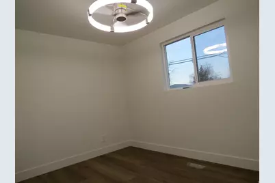 4094 W 5820 S, Kearns, UT 84118 - Photo 9