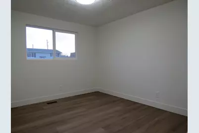 4094 W 5820 S, Kearns, UT 84118 - Photo 7