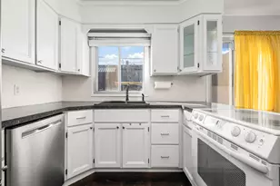 5123 S 550 W, Washington Terrace, UT 84405 - Photo 5